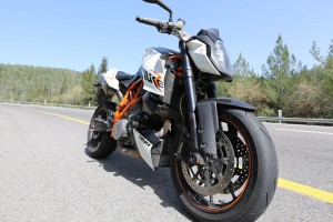 super-duke-990-r-3